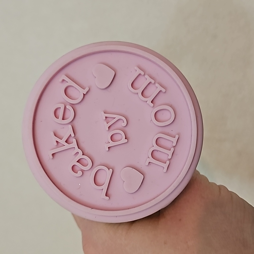 Baked By Mom Stamp 👩 💕 💖 - Picture 5 of 6